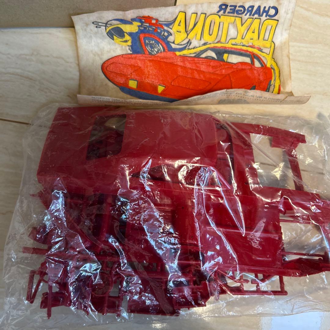 Dodge Charger Daytona 1/25スケールキット