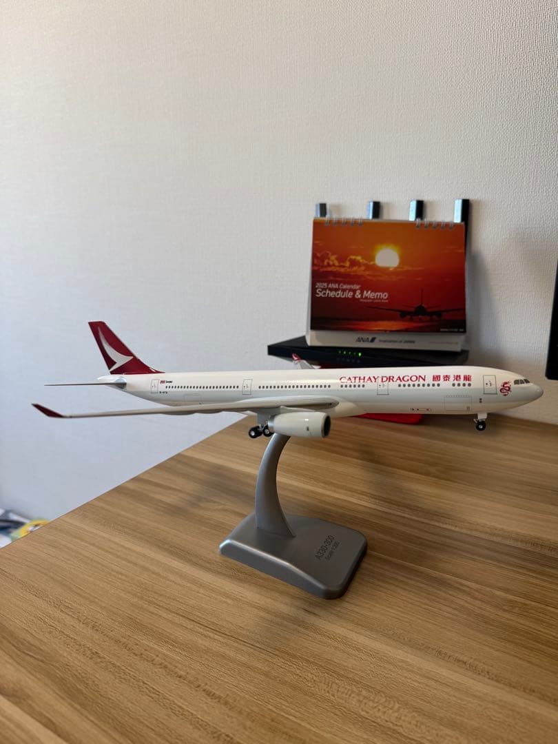 CathayDragon A330-300 B-HYQ 1/200モデル