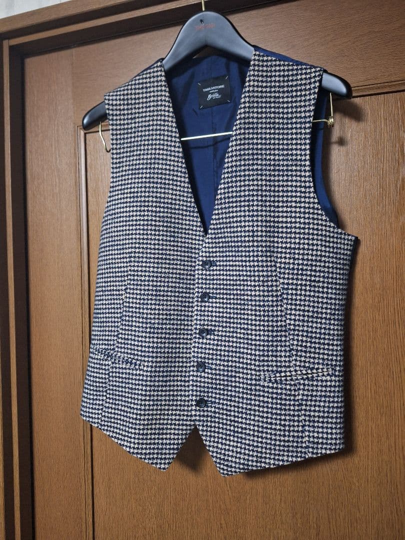 【最終値下げ】TAGLIATORE タリアトーレ ジレ ベスト