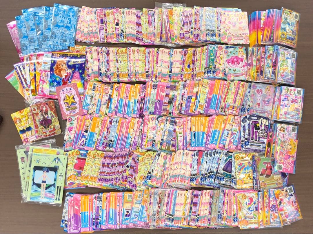 公*o様 アイカツ カード 大量 セット 初期 旧 カード 美品 ID af18
