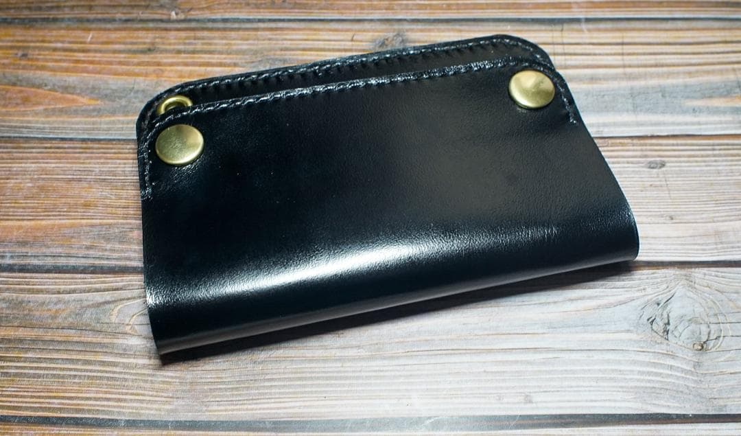 ミドルトラッカーウォレット 三層　馬革 茶芯ブラック　真鍮 トラッカーウォレット