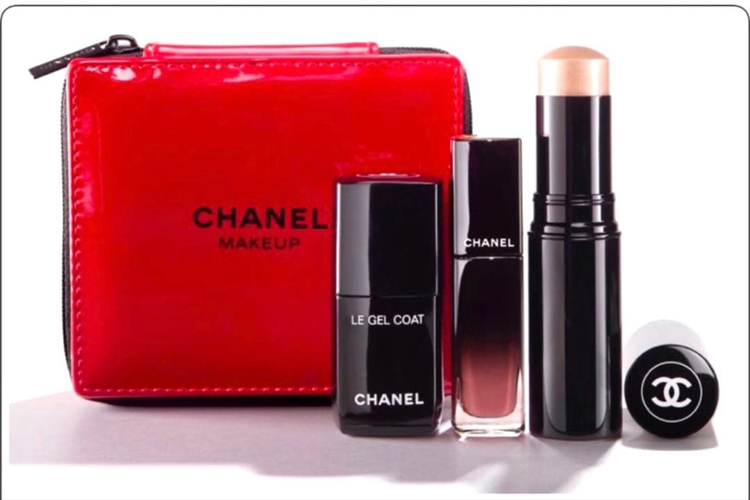 新品未開封　シャネル　オンライン限定　ホリデーメイクアップセット