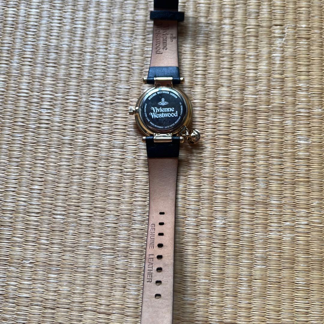 Vivienne Westwood タイムマシン 時計