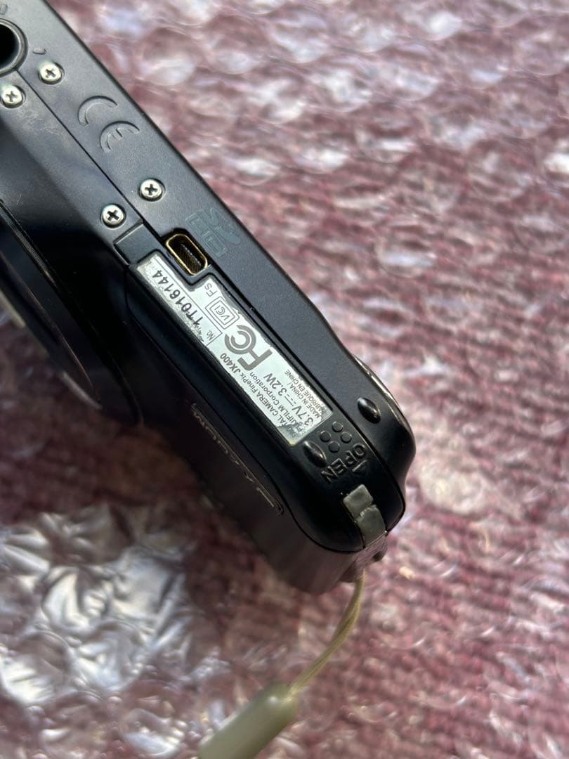 FUJIFILM FINEPIX JX400デジカメ