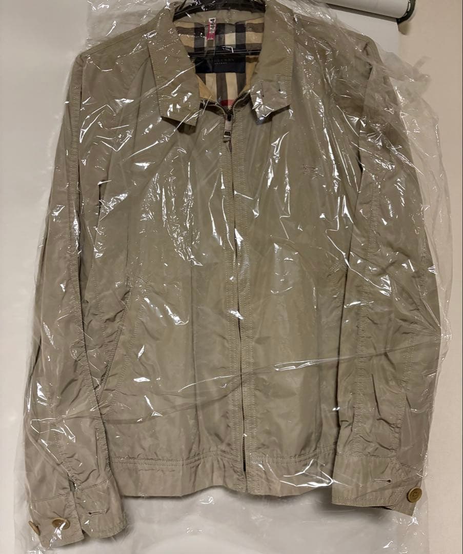 Burberry バーバリー・ロゴ付きナイロンジャケット・クリーニング済