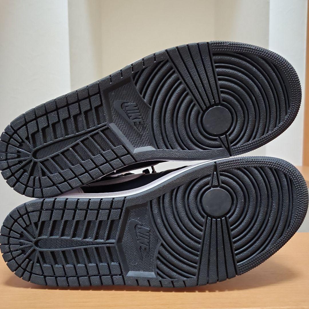 Nike Air Jordan 1 ブラック/ホワイト