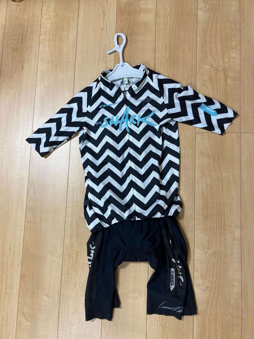 Q36.5 夏用ジャージandビブショーツ