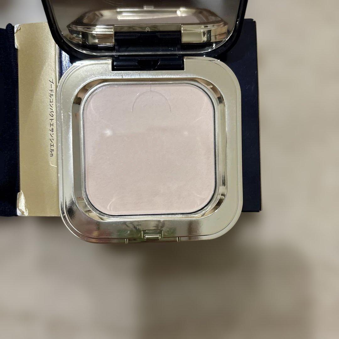 k*m様 クレドポーボーテ　ベースメイク5点セット