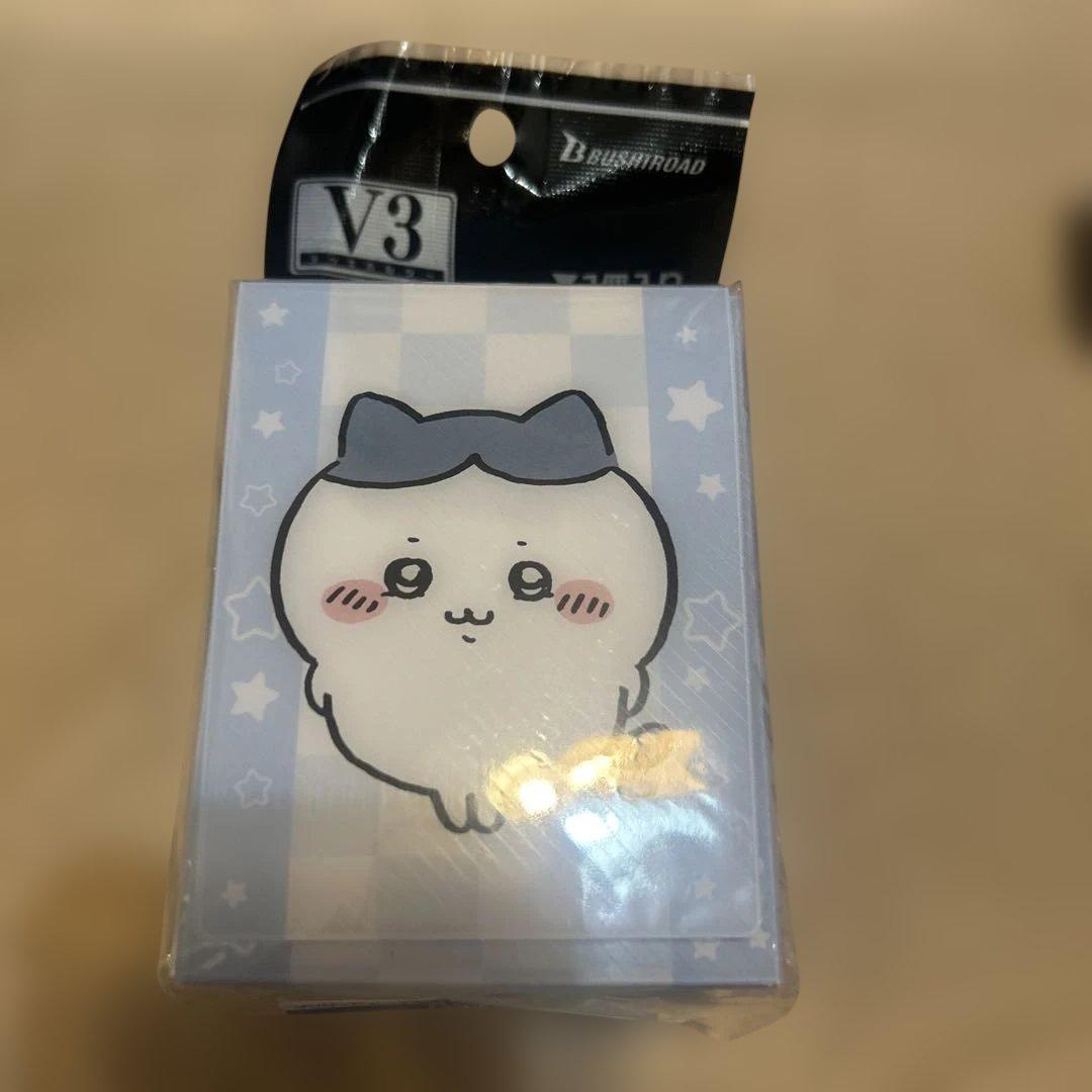 ちいかわ『ハチワレ』ブシロード３点セット　ラバーマット　スリーブ　デッキホルダー