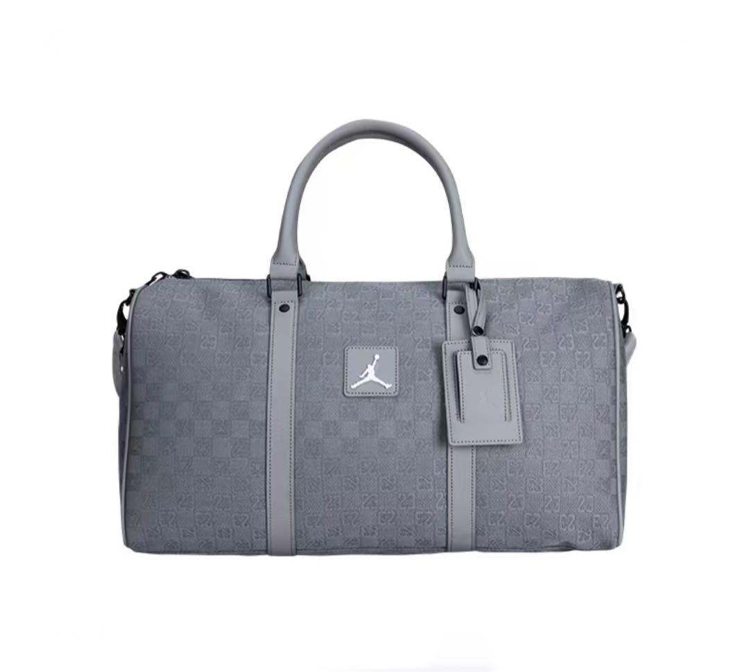 バッグ Jordan Monogram Duffle Bag (25L) \"Grey\"