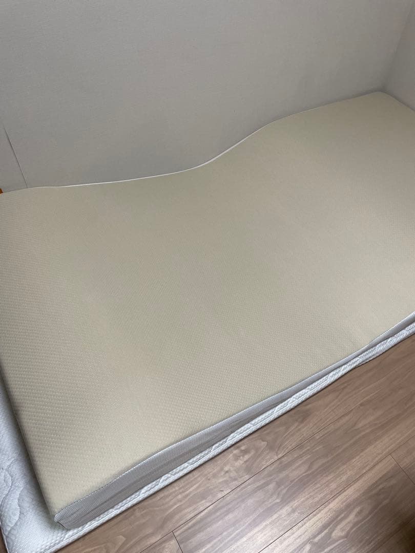 【美品】NP腰眠マットレスNELUD ネルディ　シングル