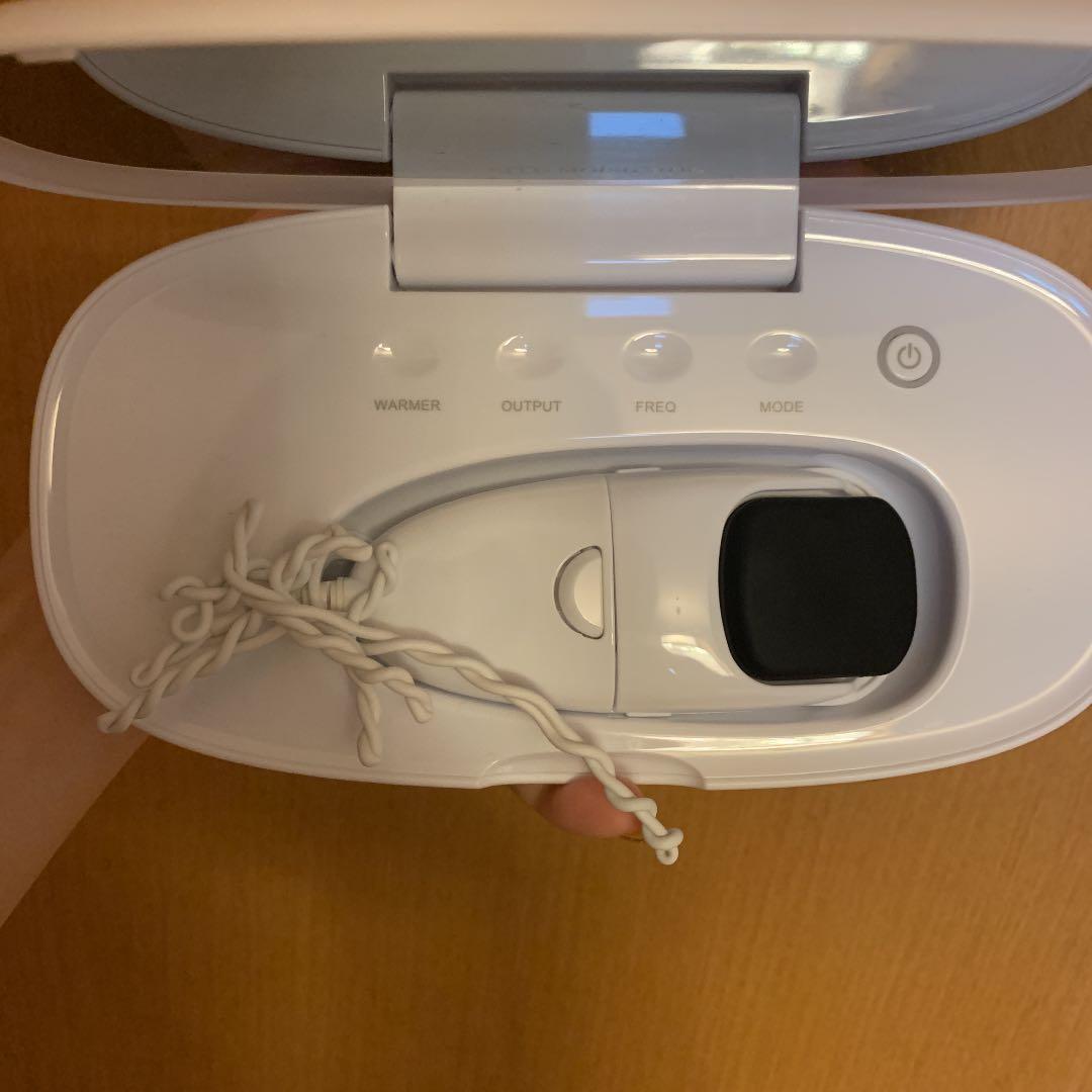 モイスティーヌ　美顔器