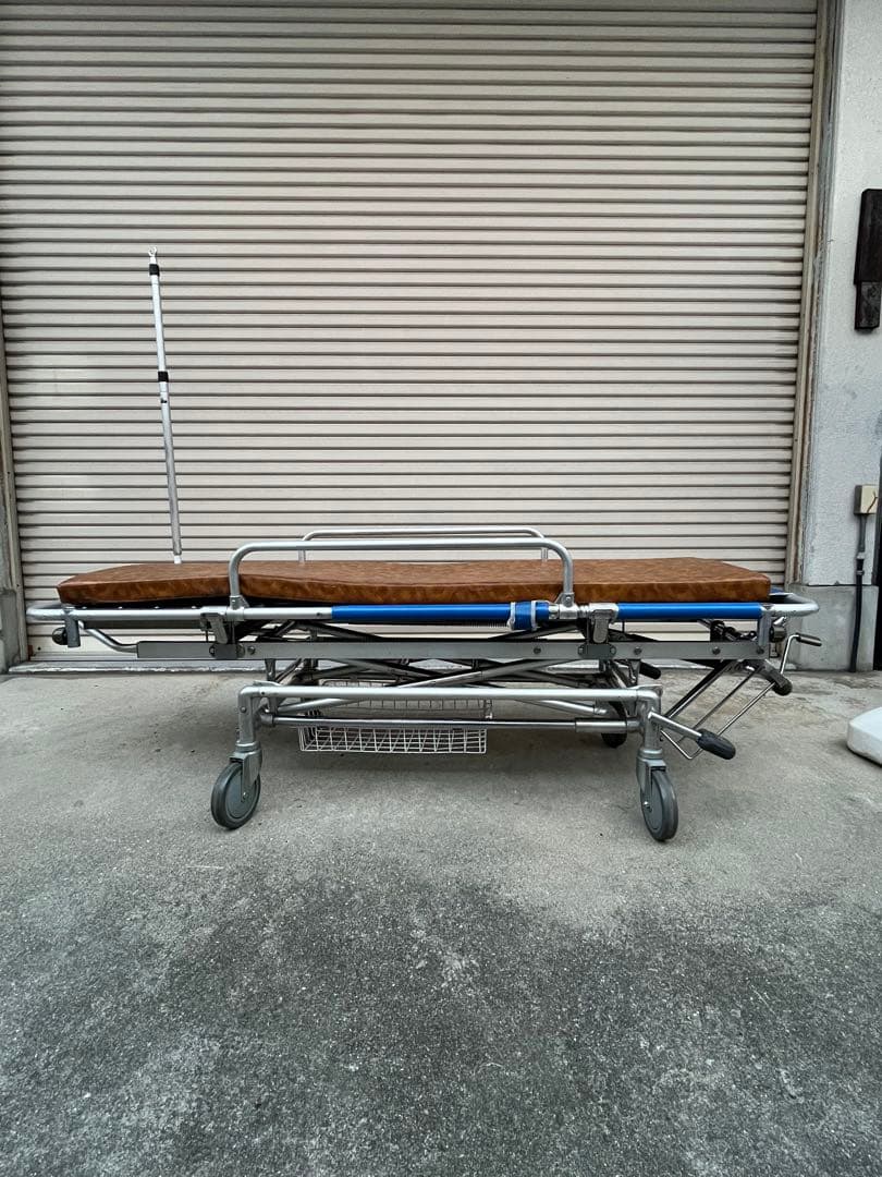 パラマウント製　搬送用ストレッチャー【大阪•引取歓迎】