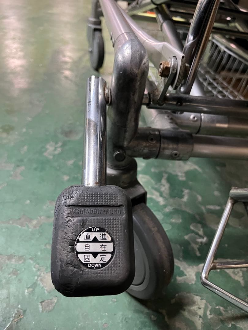 パラマウント製　搬送用ストレッチャー【大阪•引取歓迎】