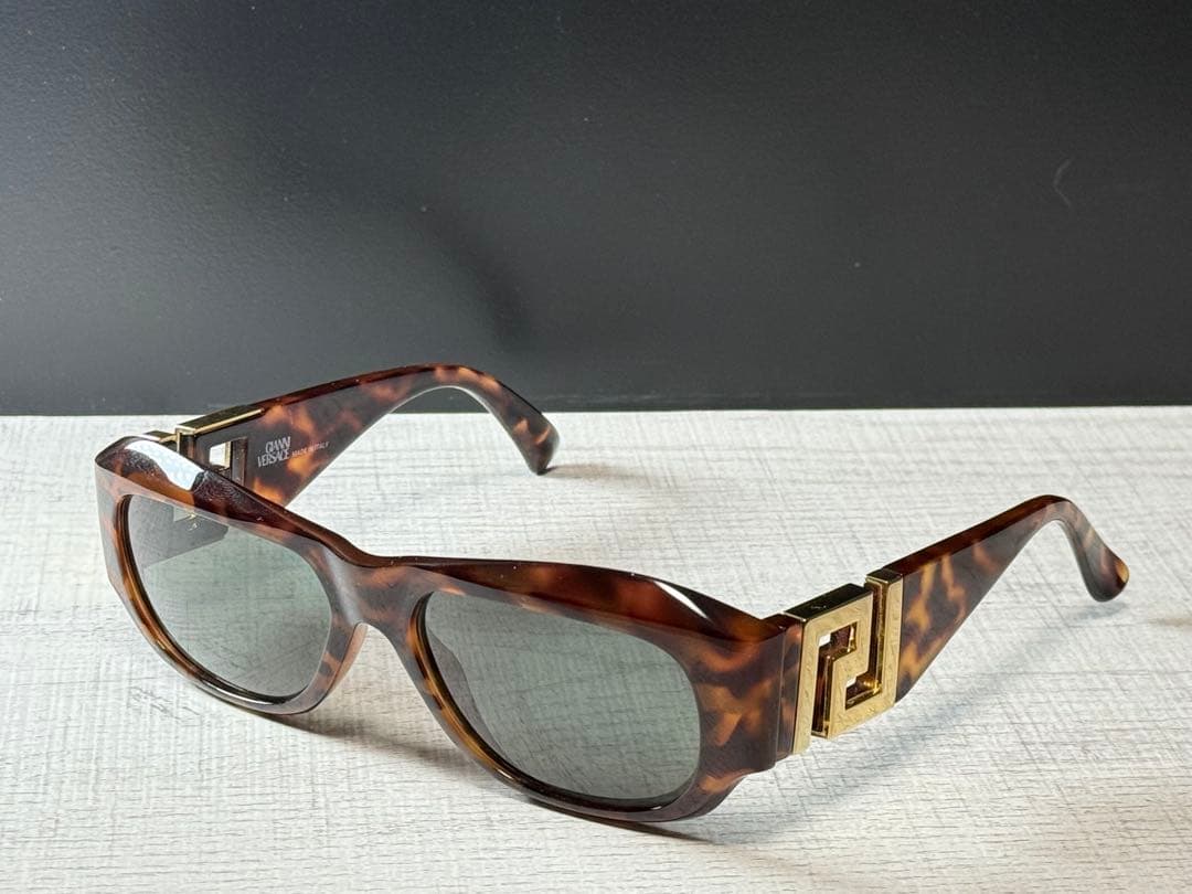 ●●GIANNI VERSACE ヴェルサーチ T75 べっ甲柄 サングラス