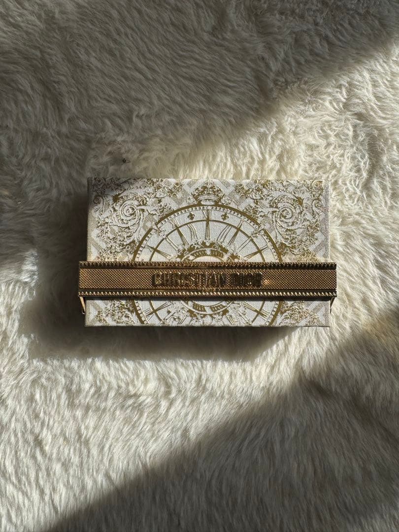 新品・未使用 Diorクリスマスコフレ 2024アイシャドウパレット