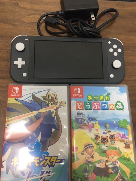 Nintendo Switchライト どうぶつの森 ポケモンソードセット