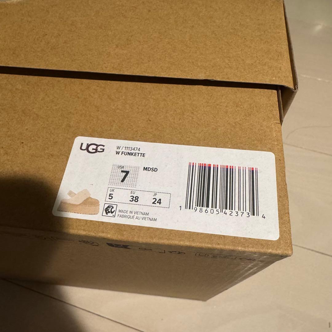 UGG アグ Funkette ファンケット　Mustard Seed