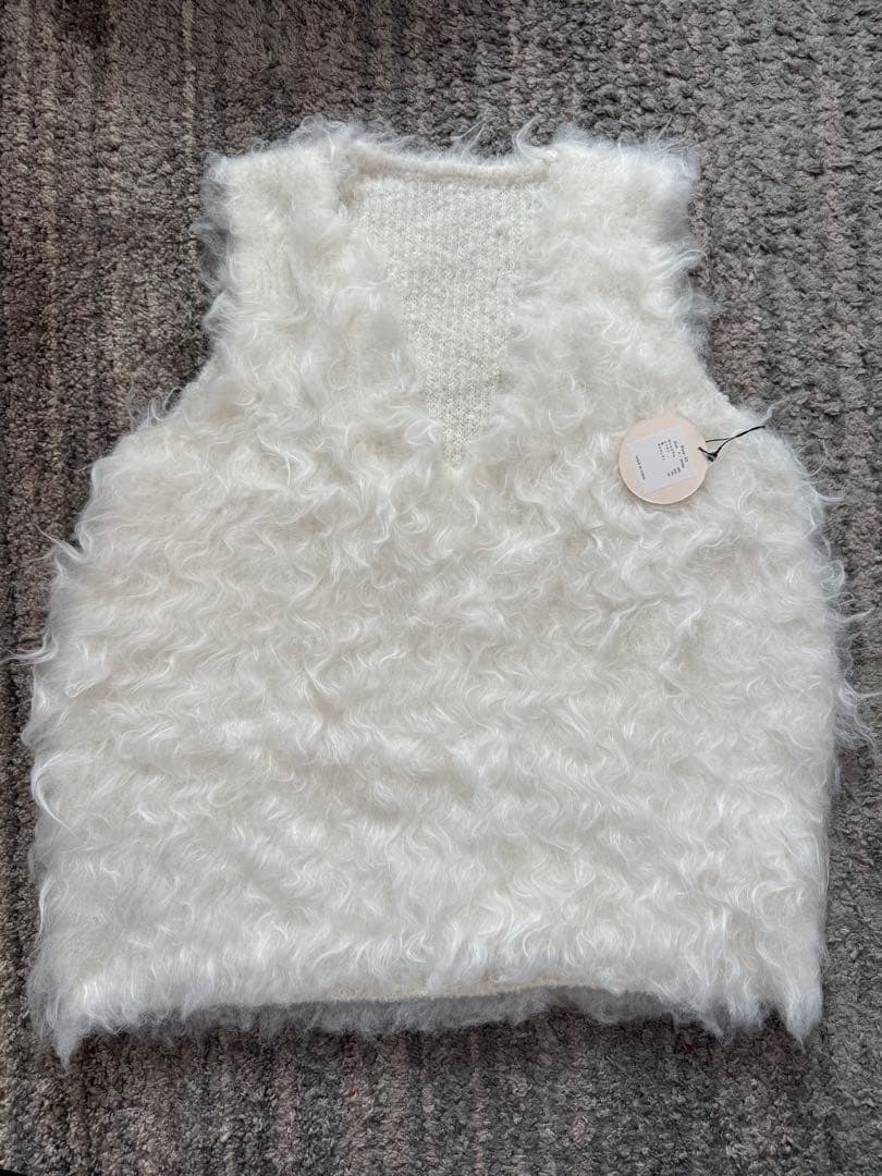 Pois 新品 ニットベスト