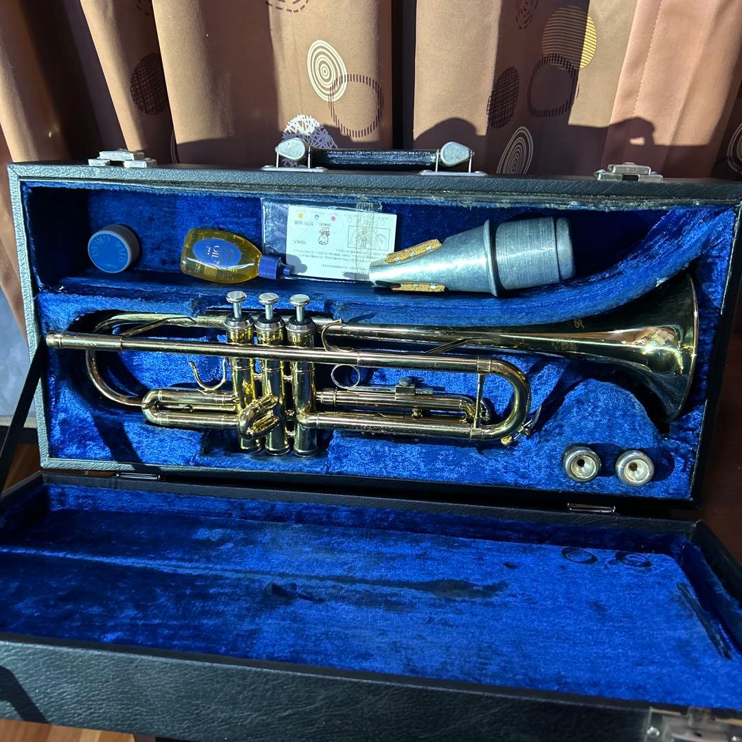 v*r様 トランペット美品
