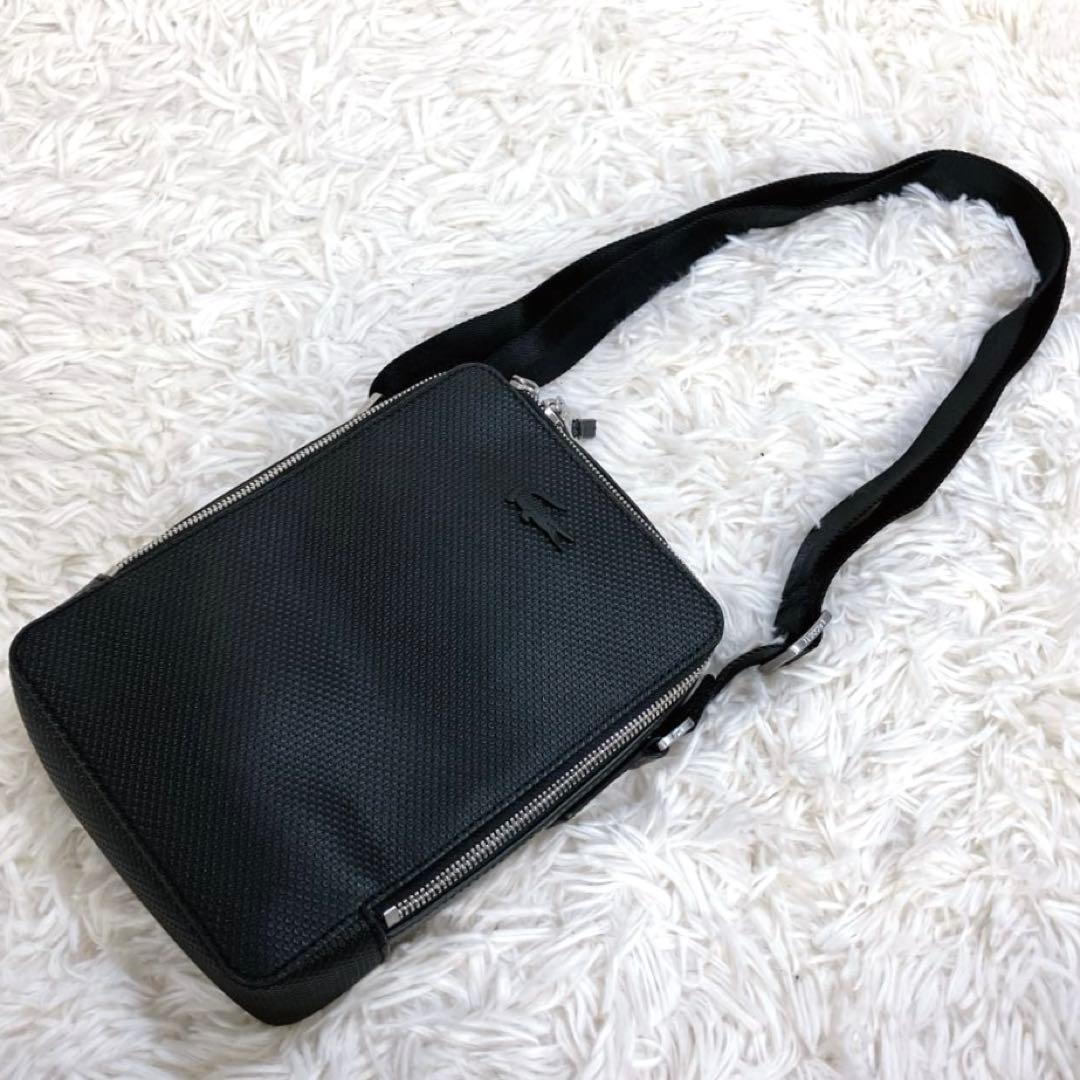 ✨極美品 ラコステ バーティカルカメラバッグ ショルダー ブラック ワニ 現行