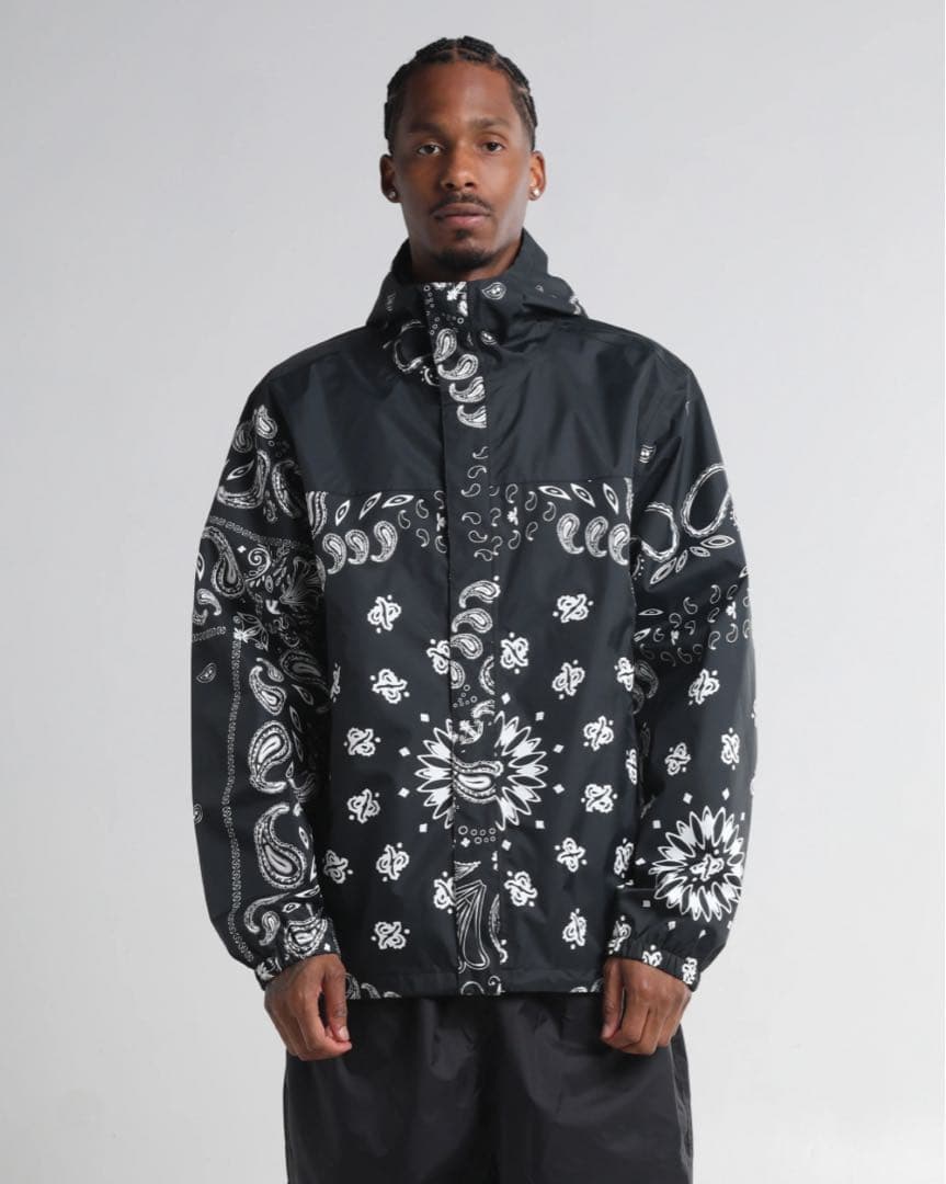 新品未使用！shaka wear ペイズリー柄　ナイロンジャケット