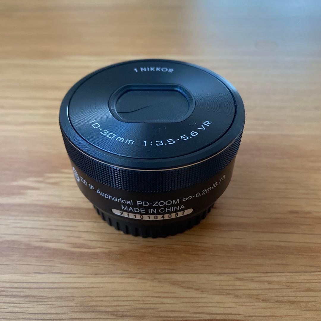 Nikon1 10-30mm f/3.5-5.6VR レンズ　ブラック