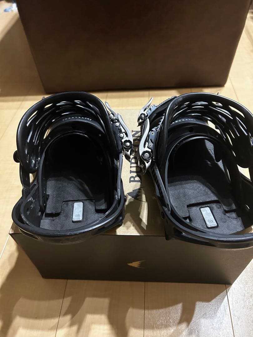 Burton ブラック バインディング　カーテルx