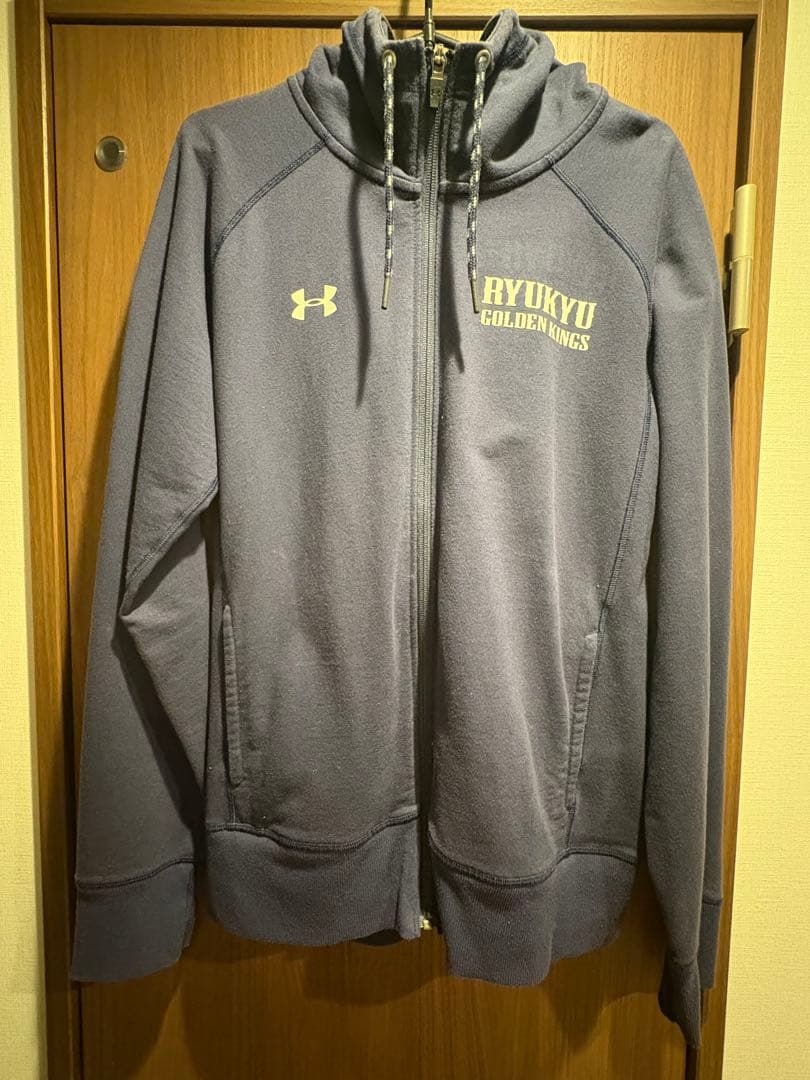 RYUKYU GOLDEN KINGS フルジップフーディ