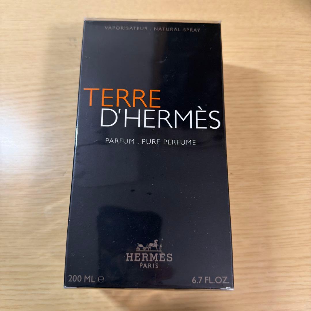TERRE D'HERMÈS パルファム 200ml