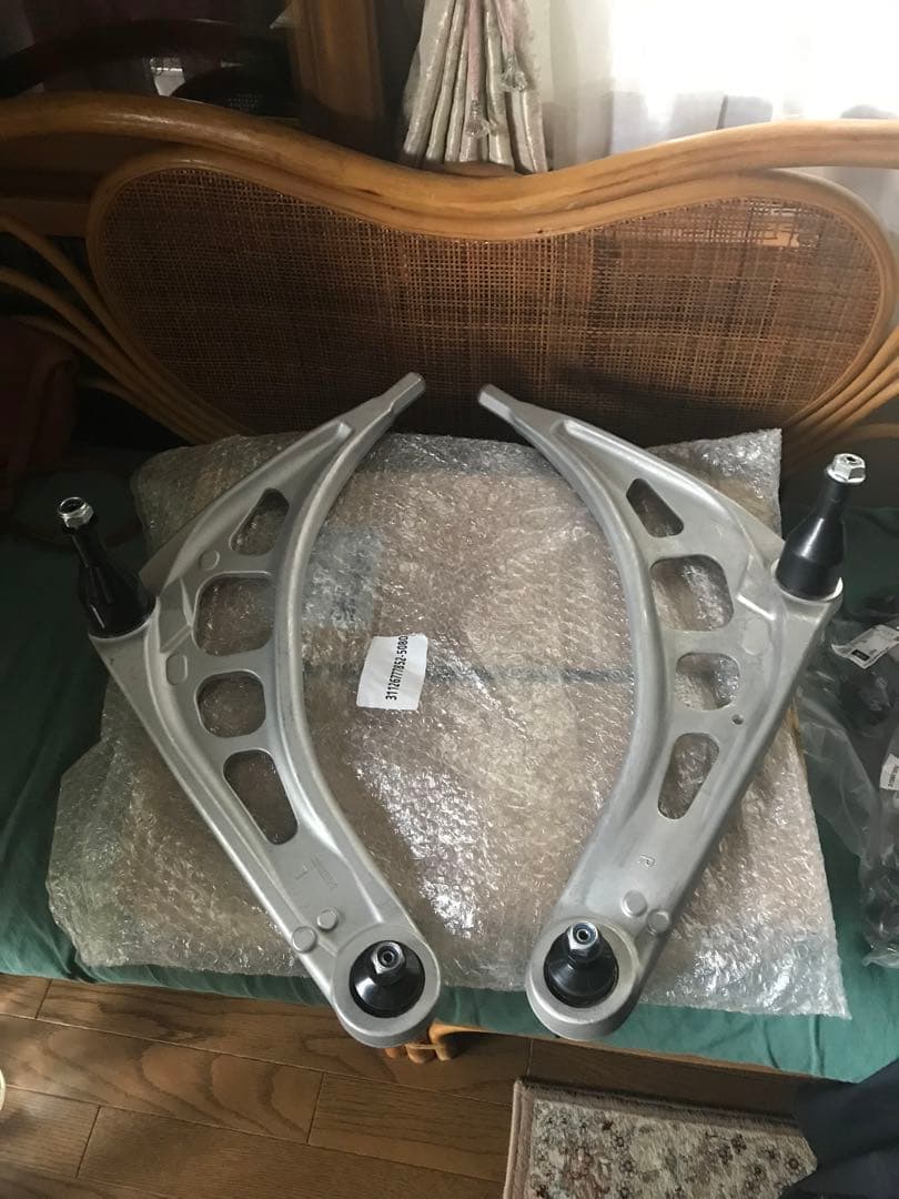  コントロールアーム、ロアアーム