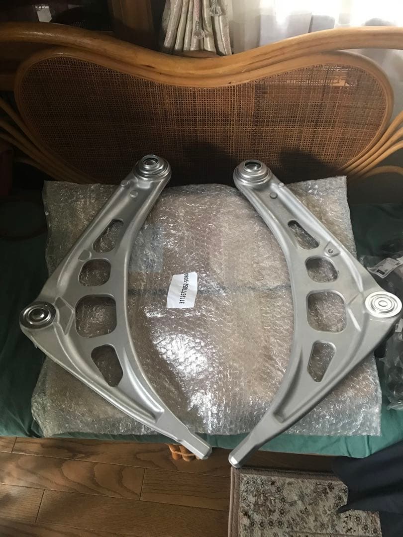  コントロールアーム、ロアアーム