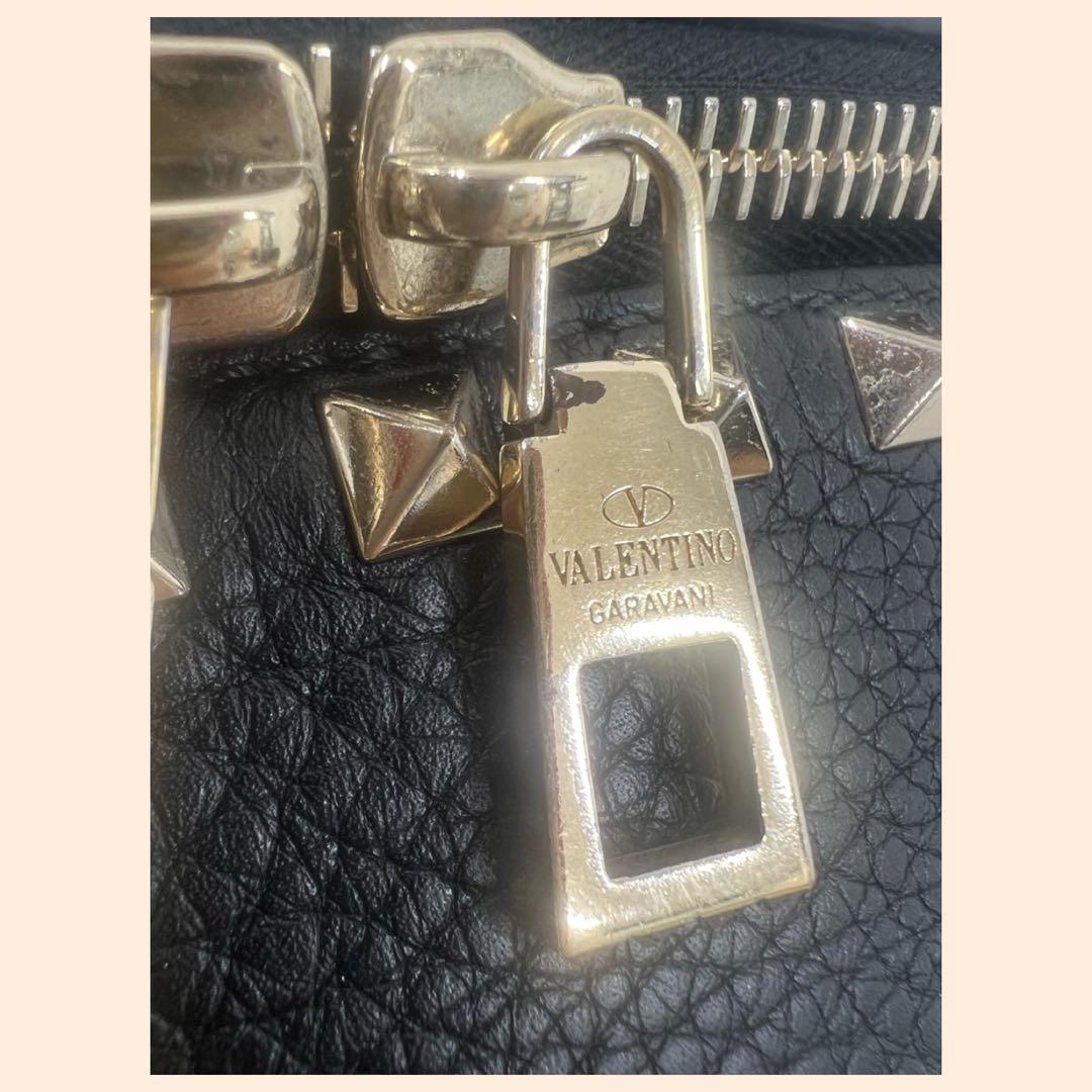 VALENTINO ボディーバッグ 極美品