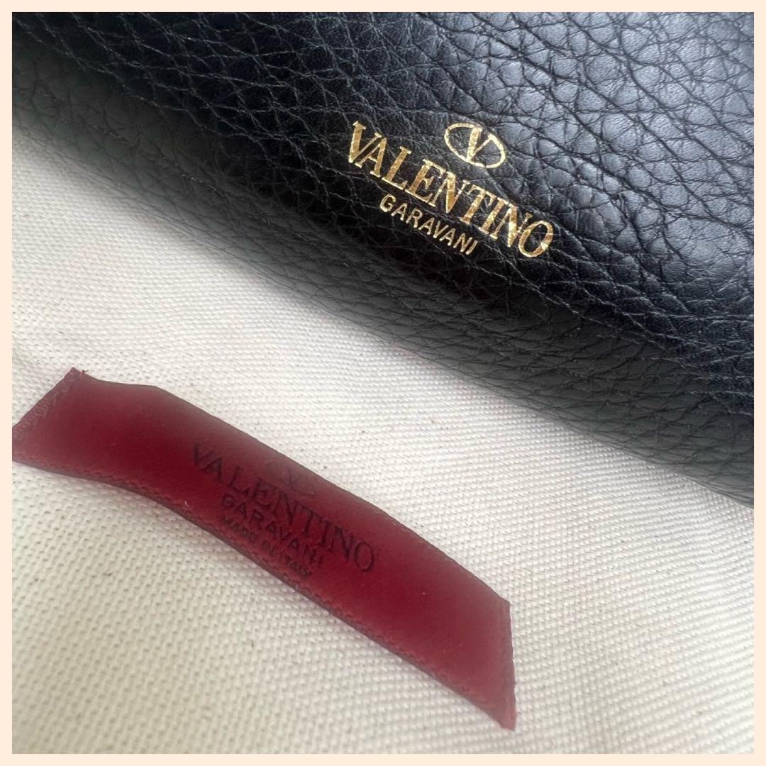 VALENTINO ボディーバッグ 極美品
