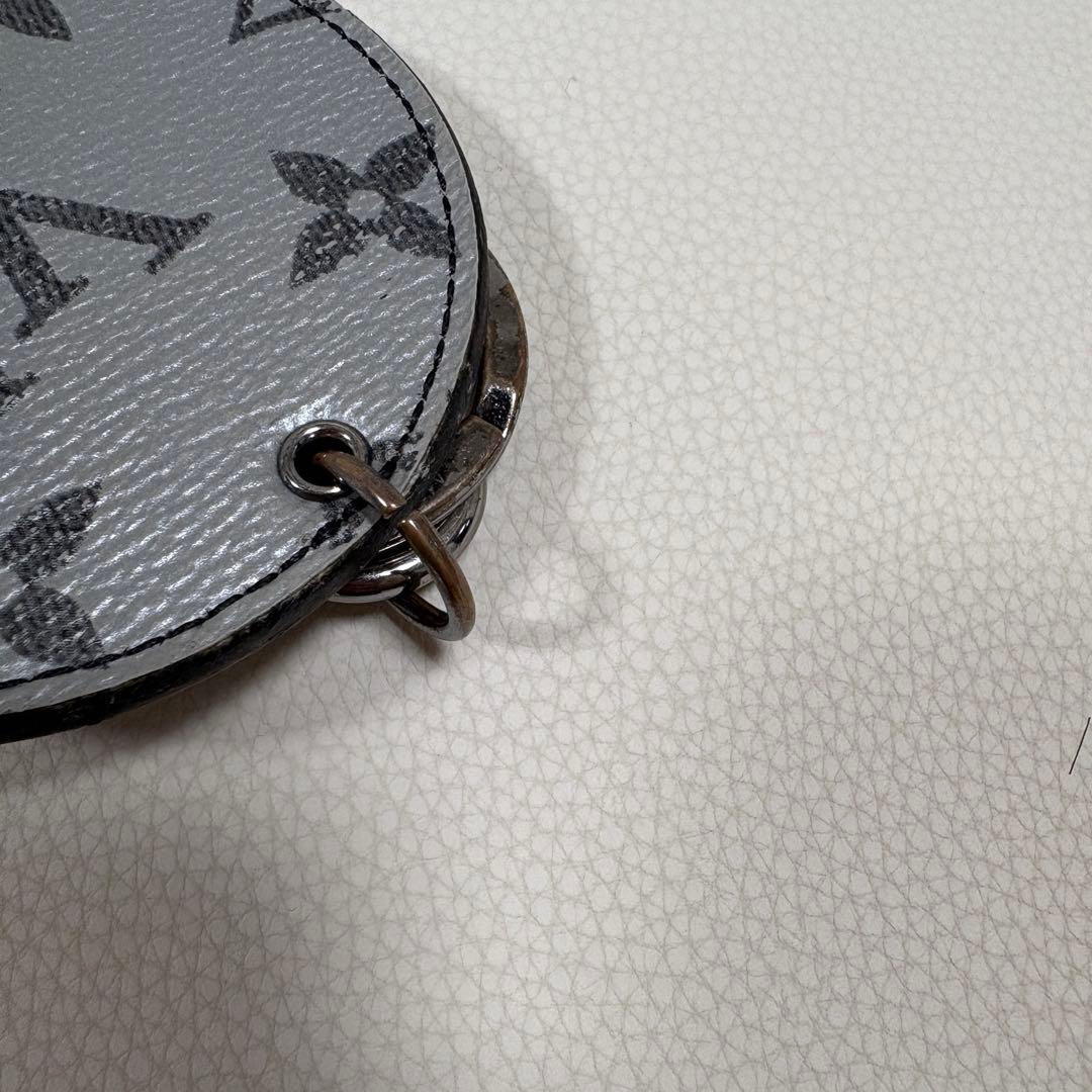 美品　LV キーホルダー　本革　LOUISVUITTON