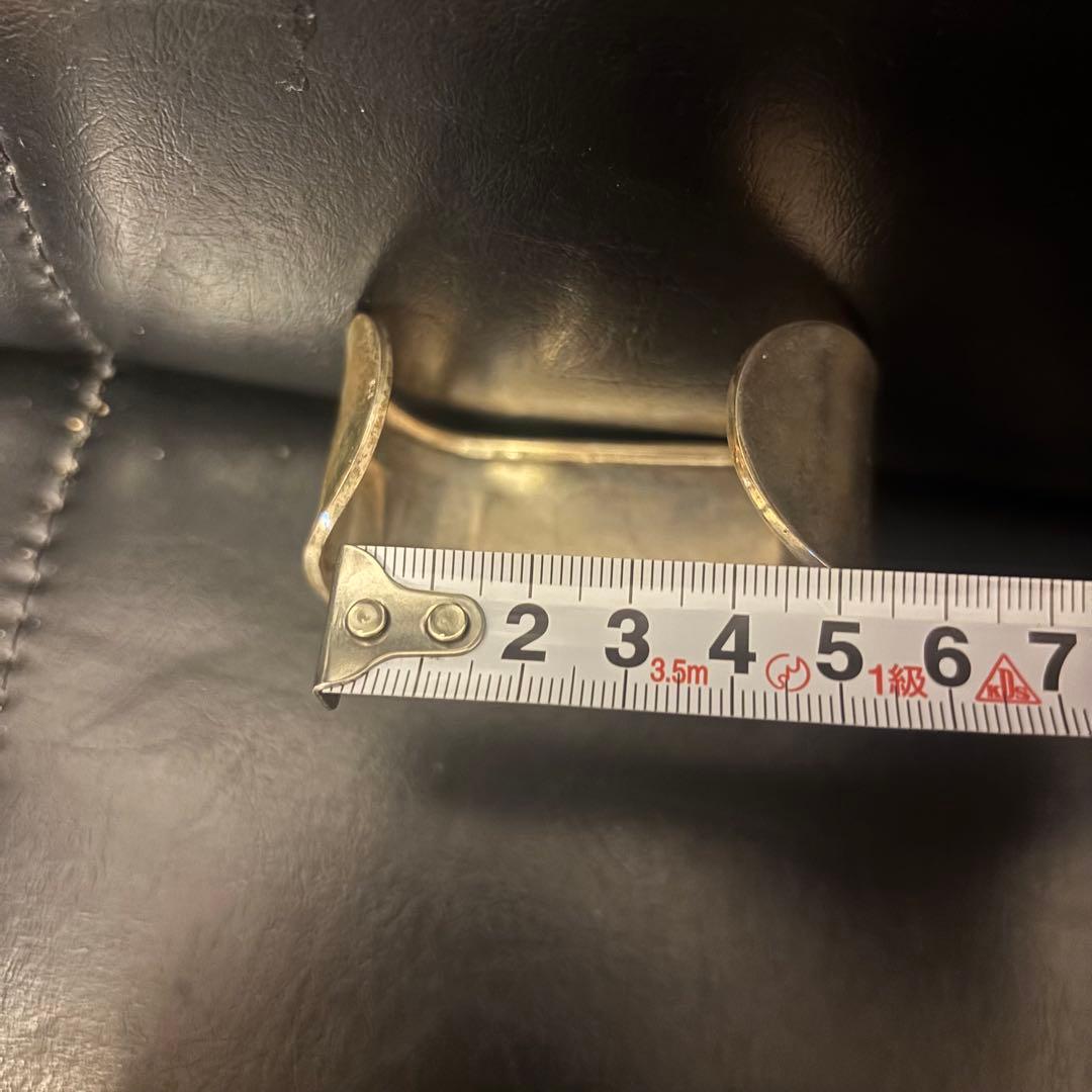 ポーランド産琥珀(ロイヤルアンバー)のシルバーバングル