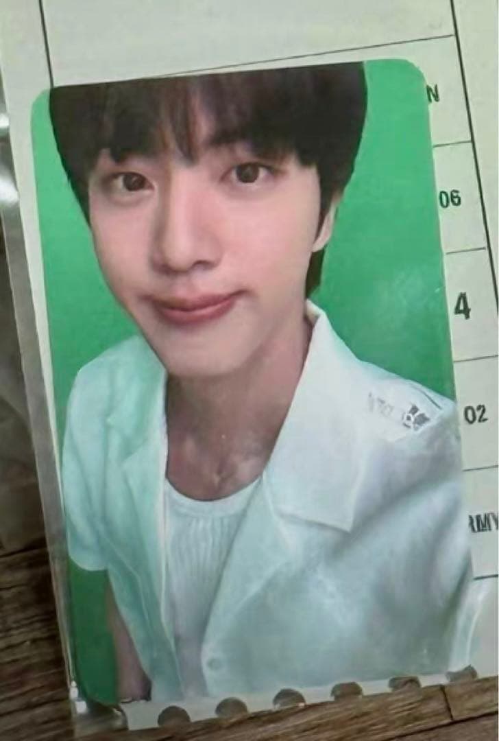 BTS JIN ジン キムソクジン ロンドン london トレカ day2