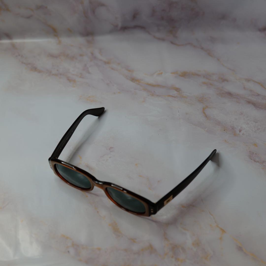 GUCCI グッチ オーバル Y2K メタル ロゴ レトロ サングラス