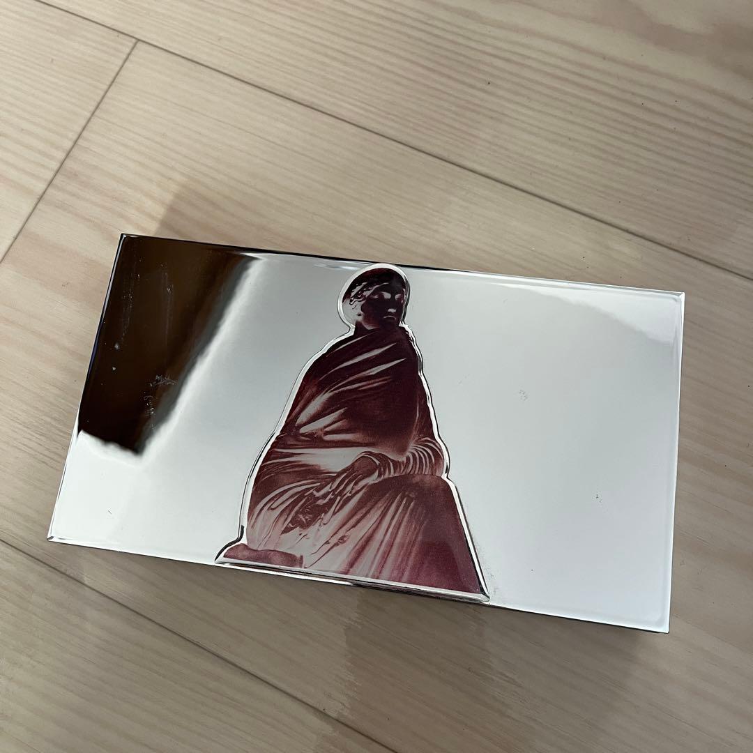 BYREDO アイシャドウパレット REMEMBRANCE