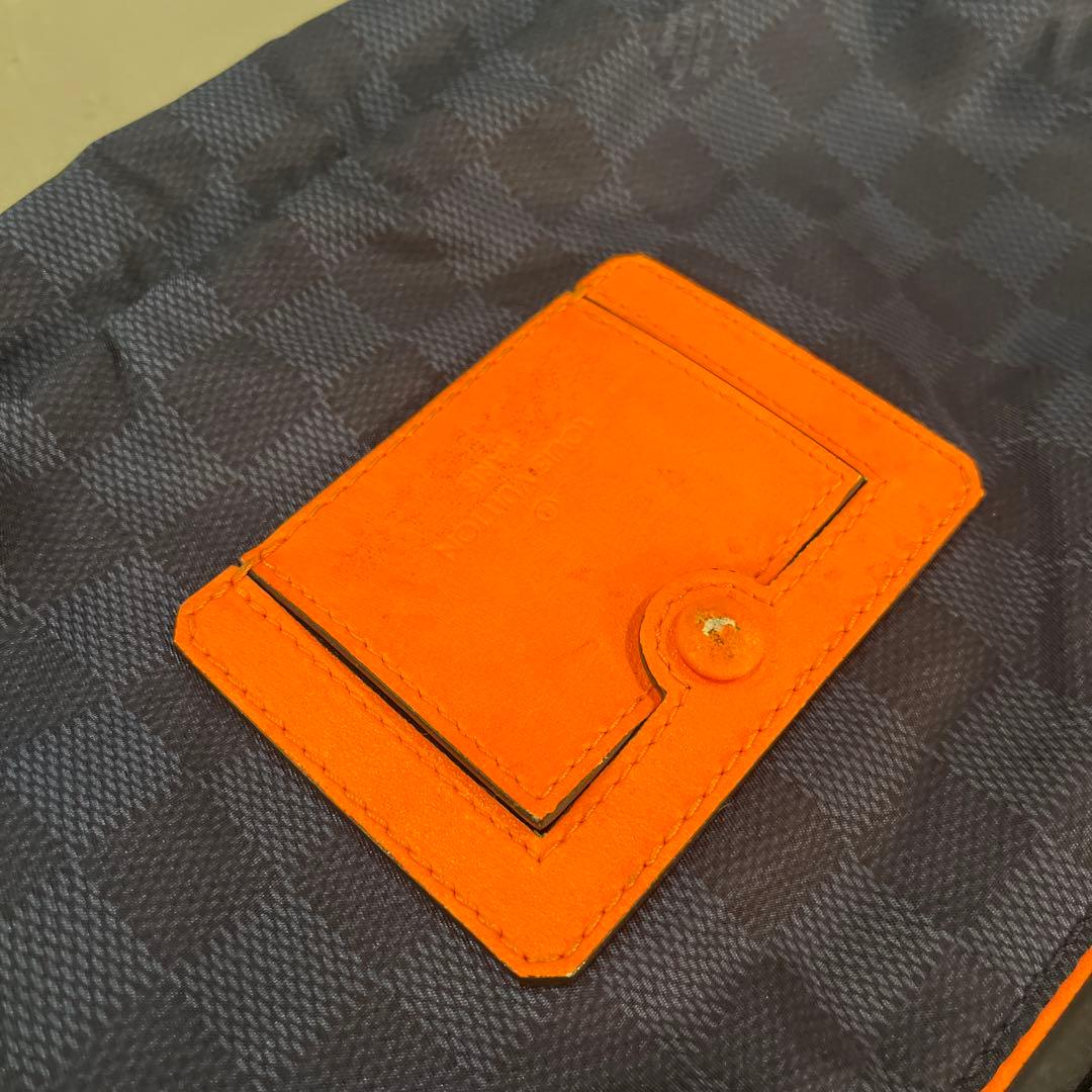 ヴィトン　ボディバッグ