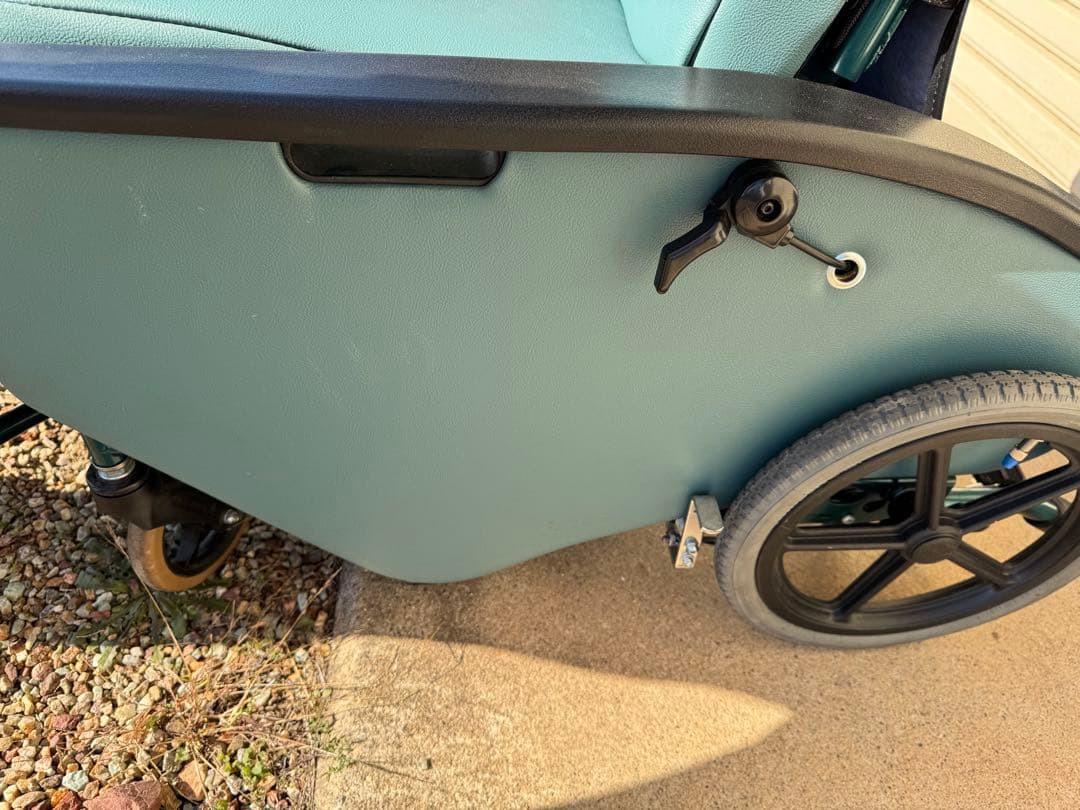 松永製作所　フルリクライニング＆ティルト車椅子