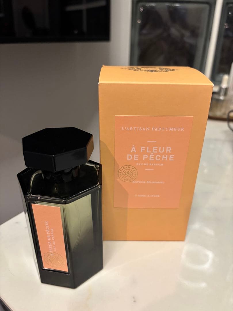 ラルチザン/ア フルール ド ペッシュ オードパルファム