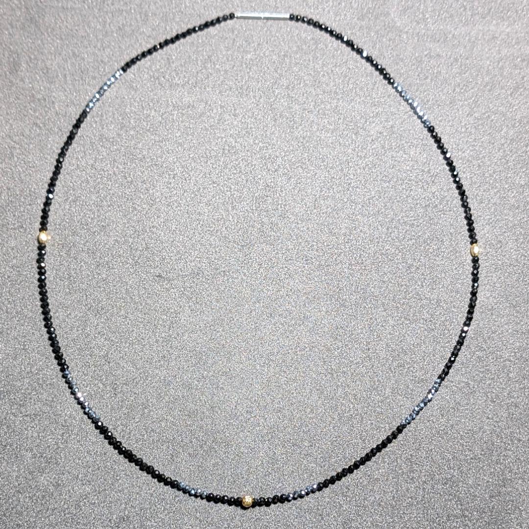 重厚な美しさとパワーを兼ね備えた K18ゴールド×テラヘルツ×スピネルネックレス