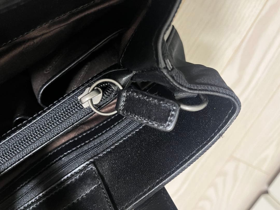 【最終値下げ】新品未使用　正規品　コーチ　ハンドバッグ　ショルダー　ナイロン