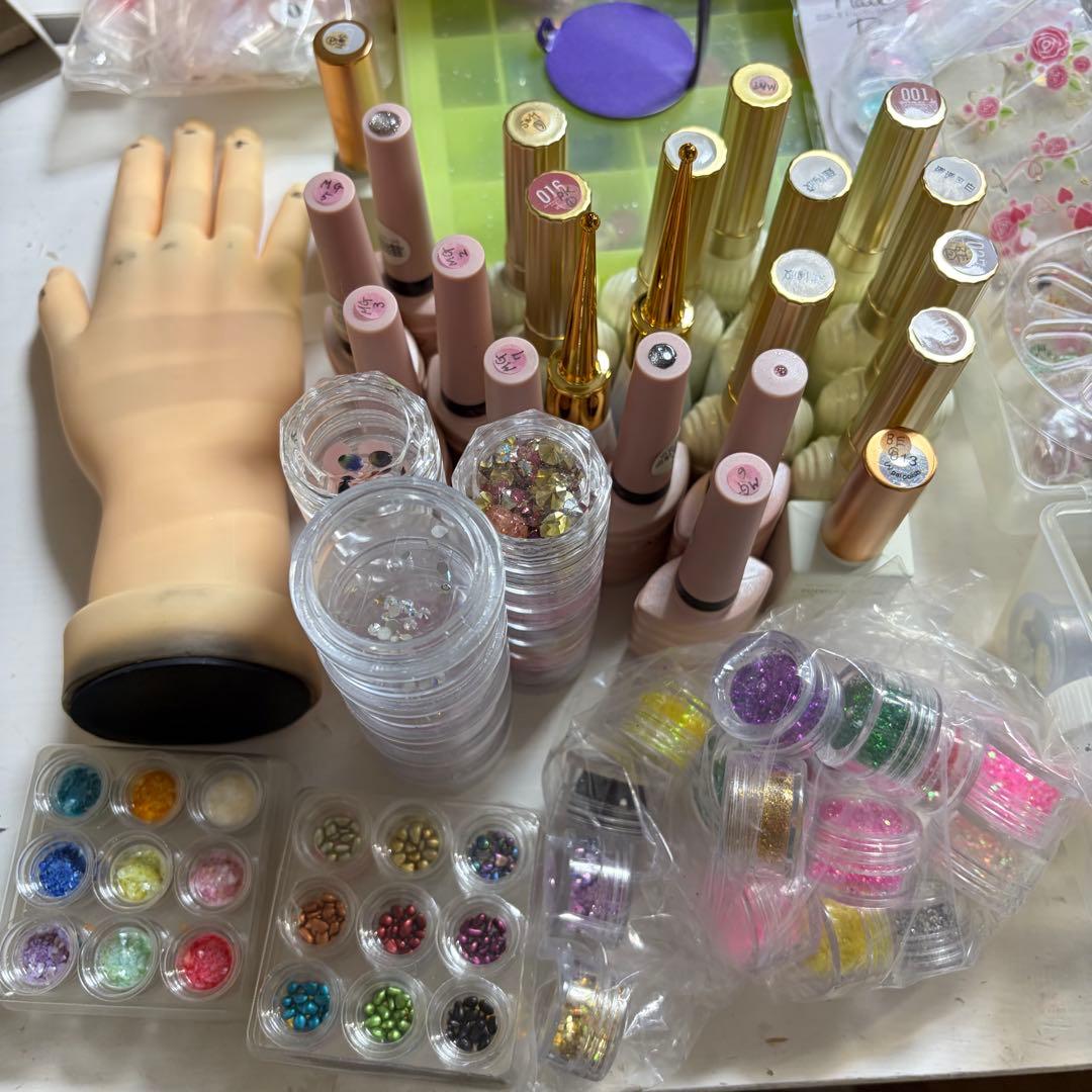ネイル用品まとめ売り　100点以上