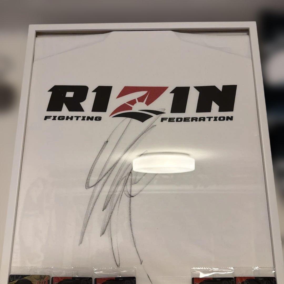ヒロヤ　サイン入り　Tシャツ　RIZIN
