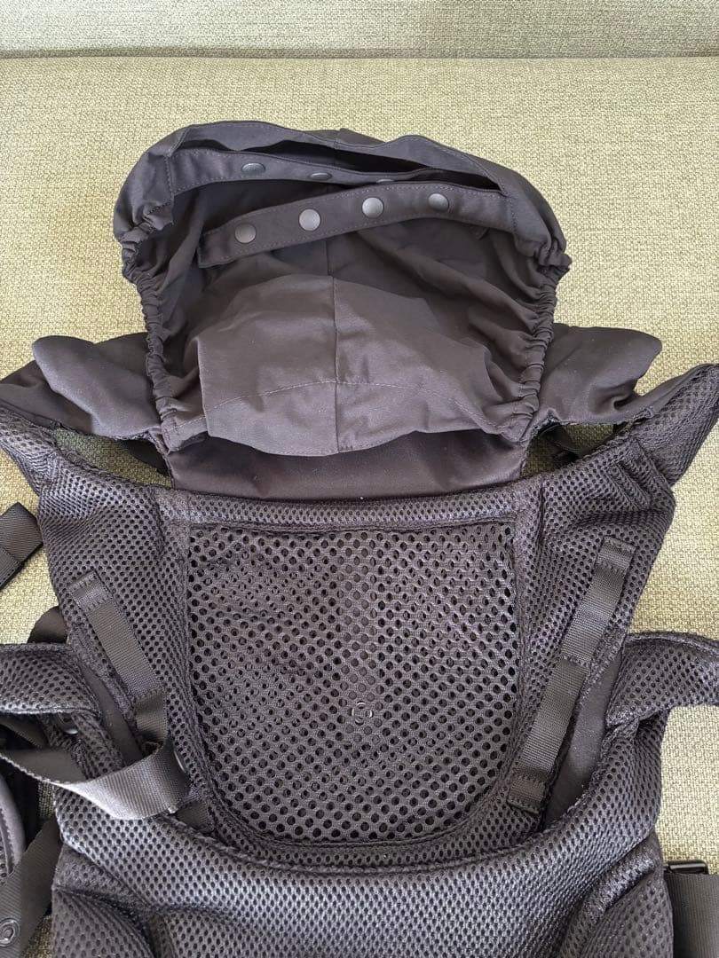 BABY & Me Beren firstセット　ヒップシート付　ブラック