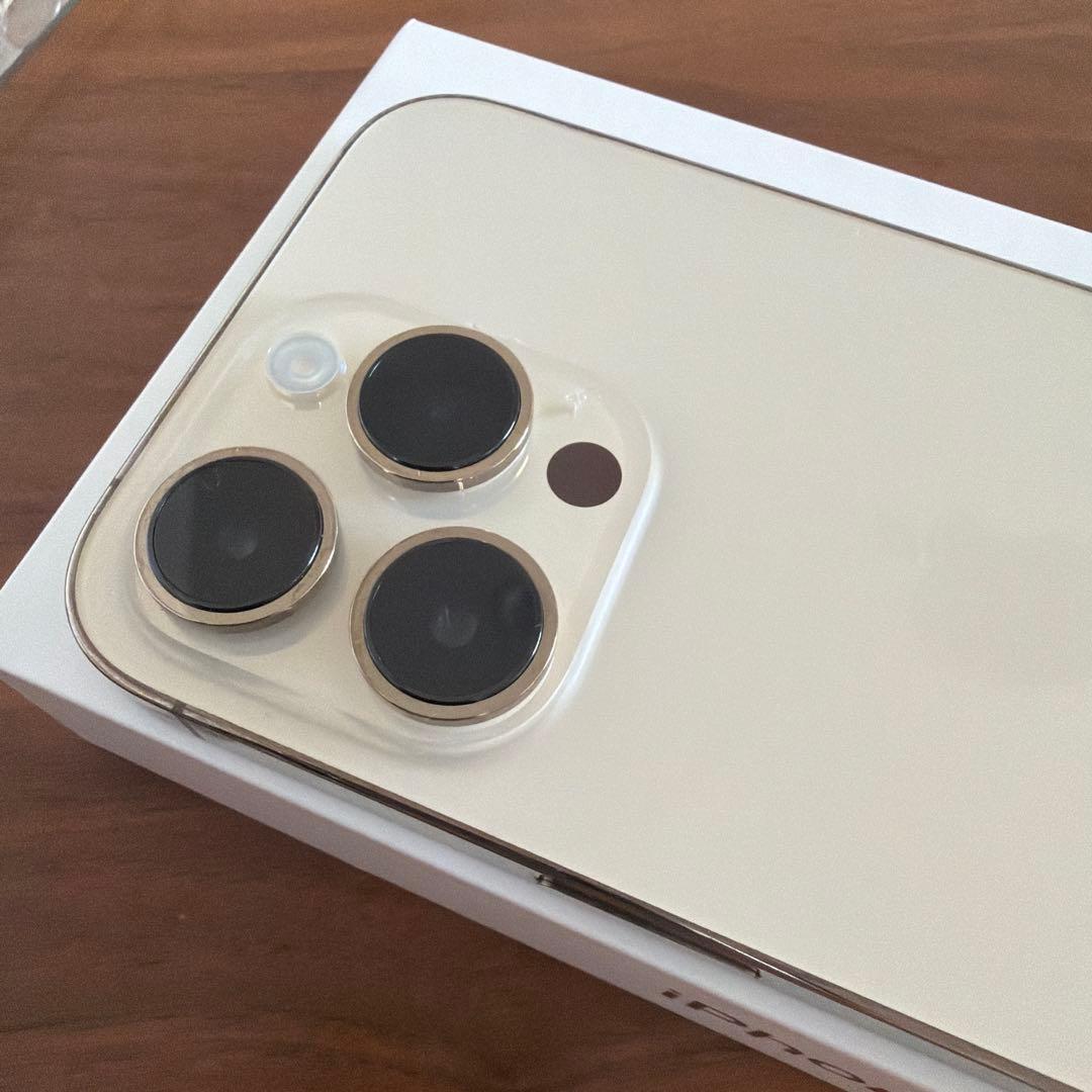 【美品】iPhone14pro 256GB ゴールド　SIMフリー