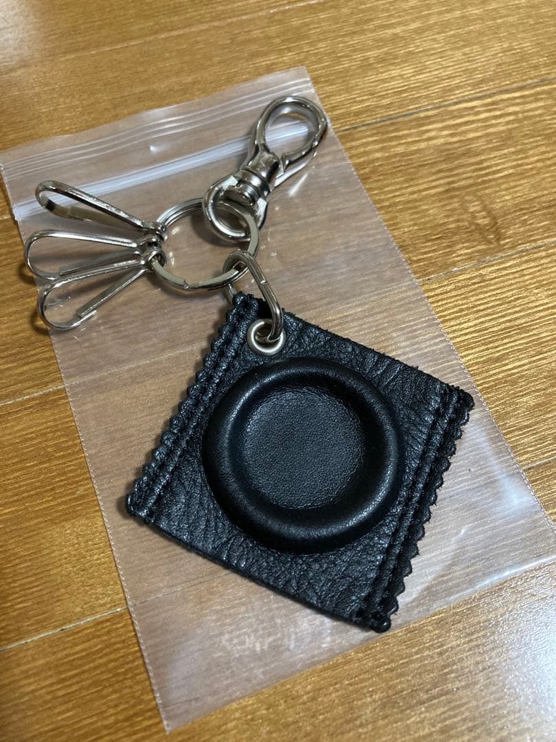 菅田将暉着用 私物 skin tokyo コンドームキーリング 美品　スキン