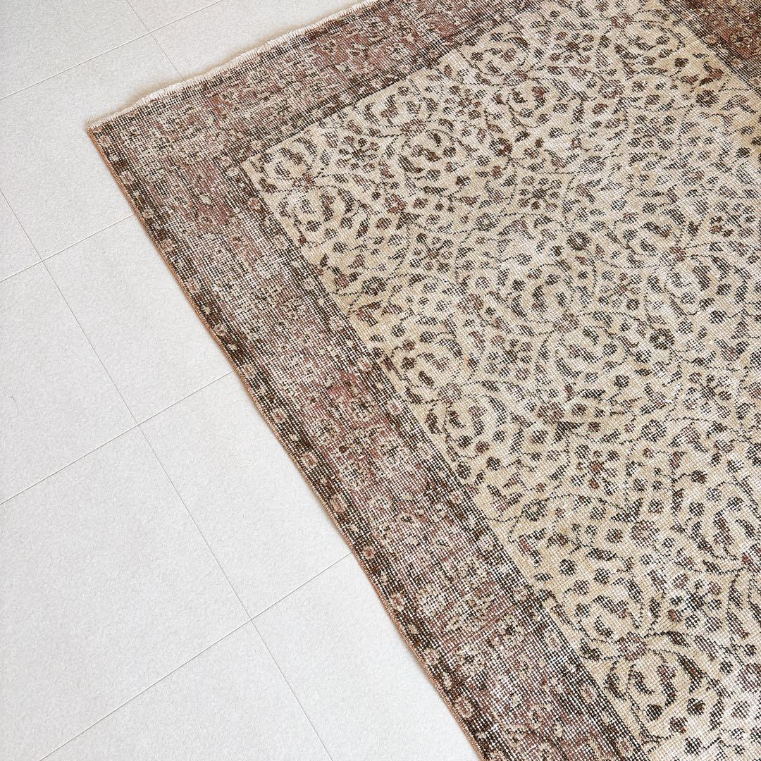 UT　トルコ ヴィンテージラグ ブラウン系